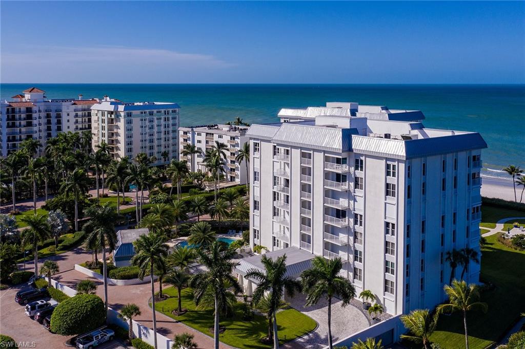 LAURENTIANS - Residential