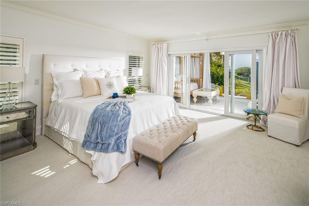 LAURENTIANS - Residential