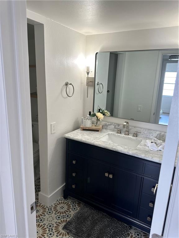 RIVERSIDE CLUB - Residential Lease