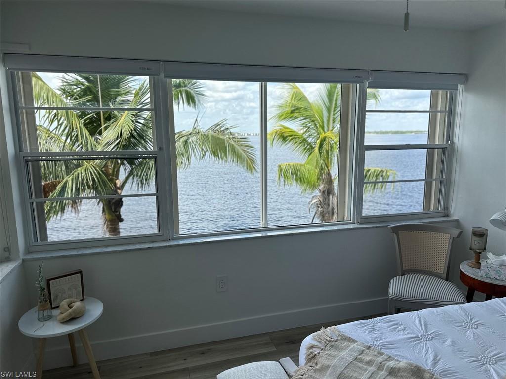 RIVERSIDE CLUB - Residential Lease