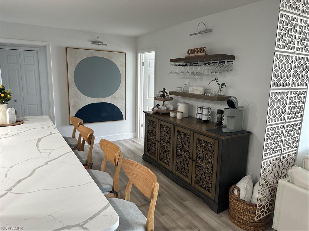 RIVERSIDE CLUB - Residential Lease