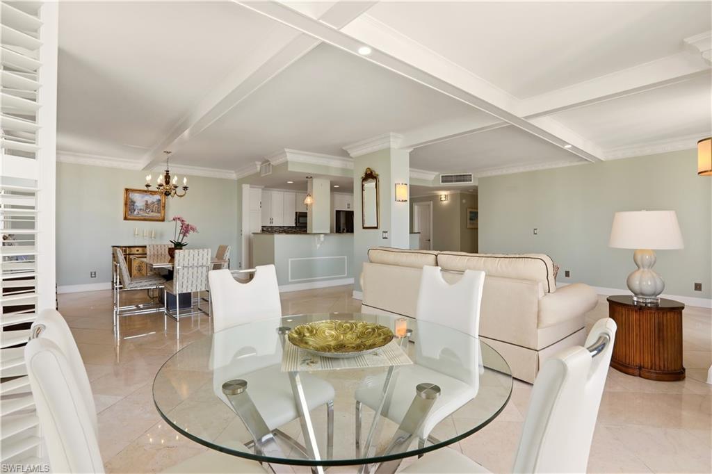 4001 Gulf Shore BLVD N 8