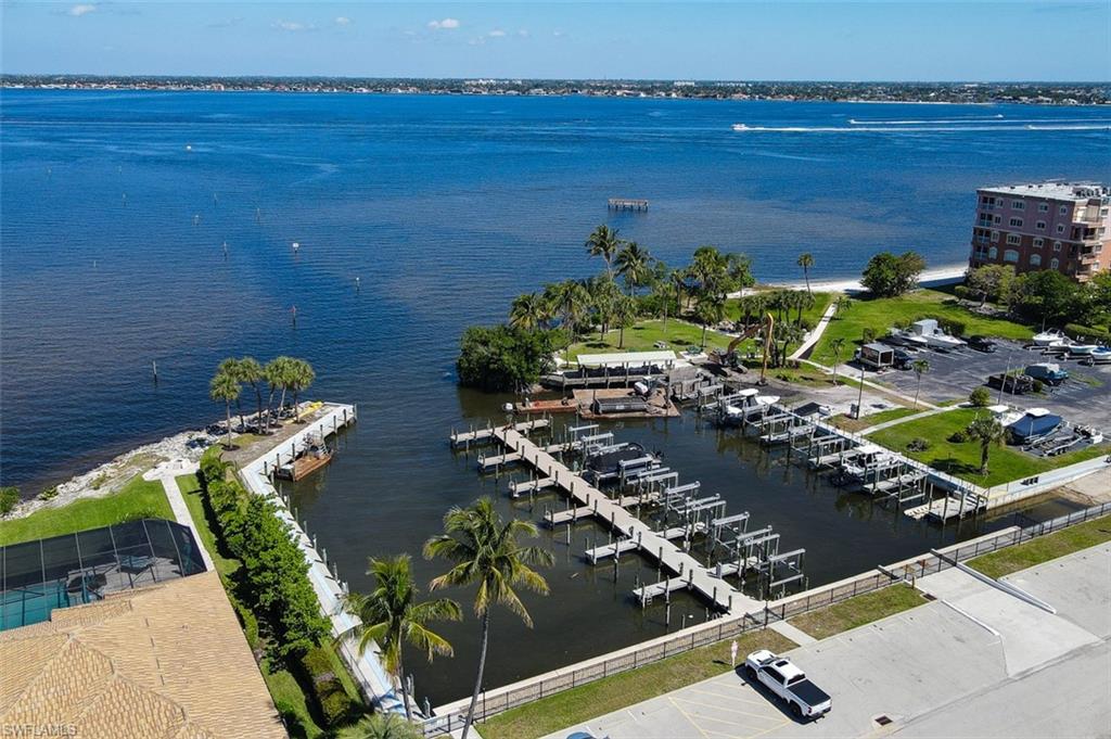 MEADOWLARK COVE - Residential