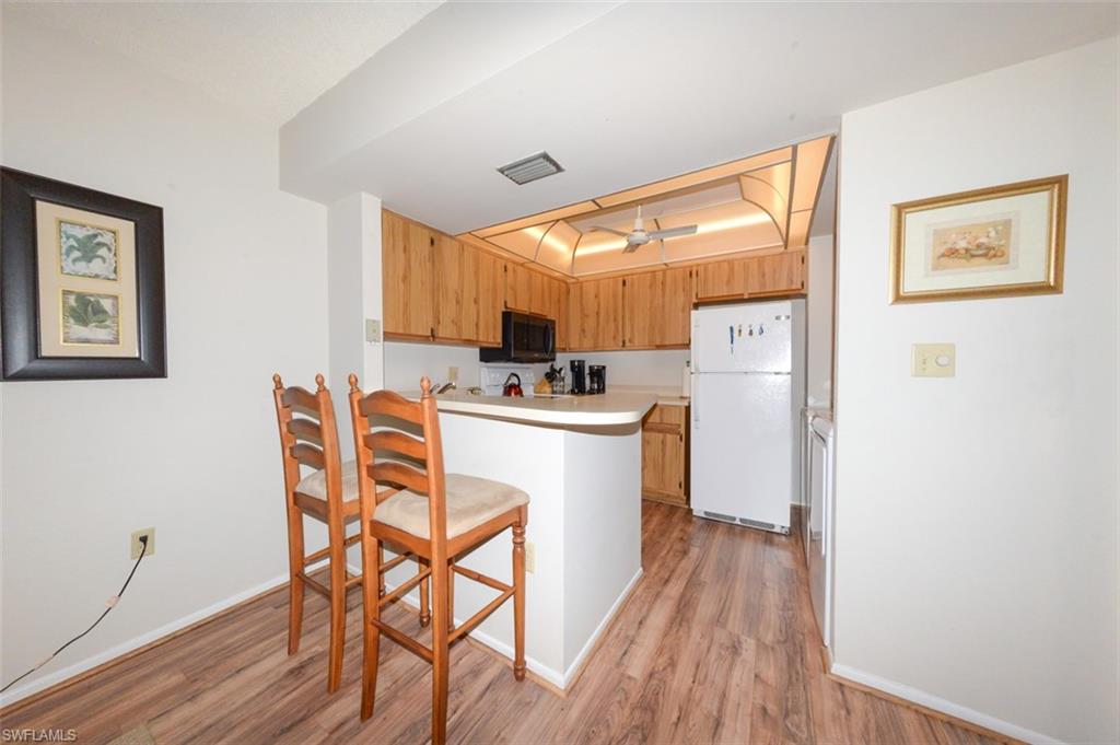 MEADOWLARK COVE - Residential