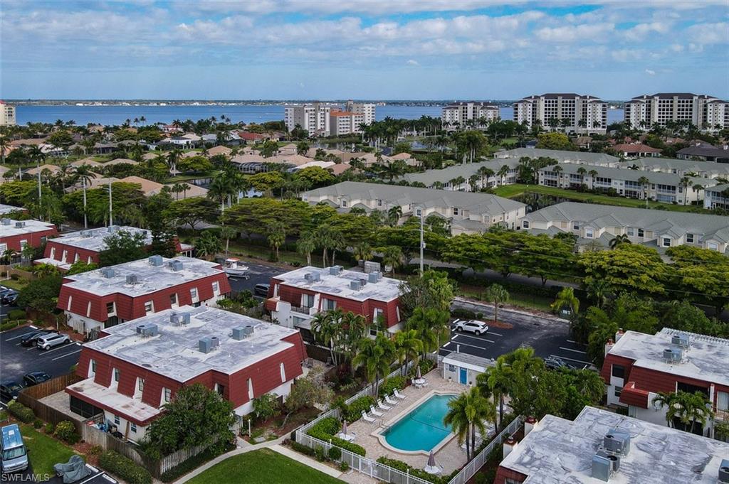 MEADOWLARK COVE - Residential