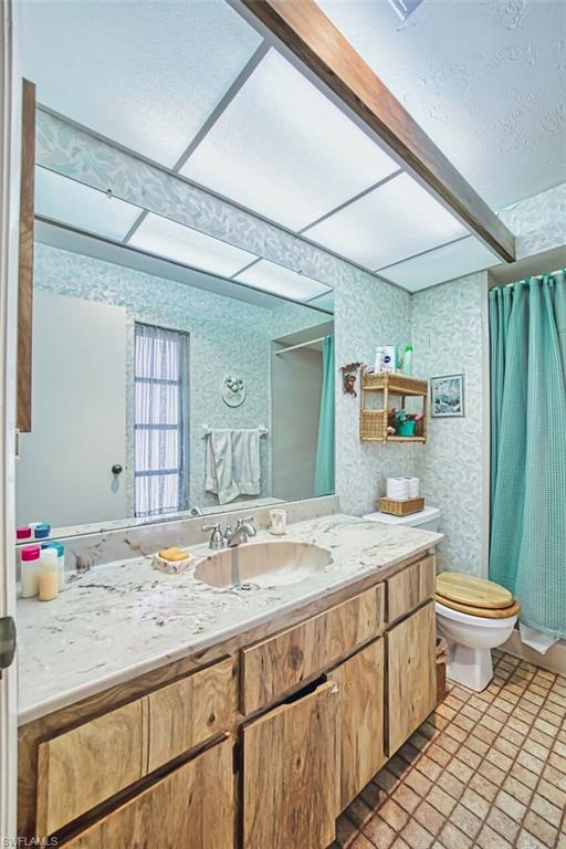 SOUTH POINTE - Residential