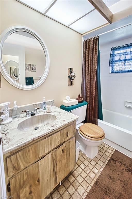 SOUTH POINTE - Residential