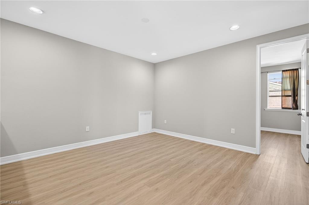 COMPASS LANDING - Residential