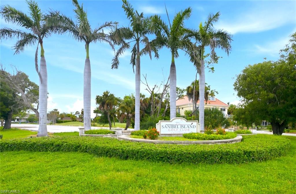 1270 Par View DR