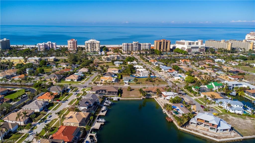 MARCO BEACH - Residential