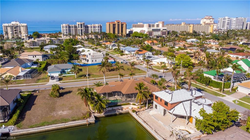 MARCO BEACH - Residential