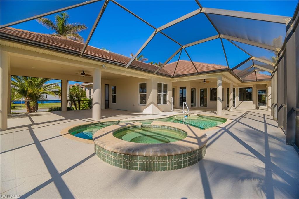 MARCO BEACH - Residential