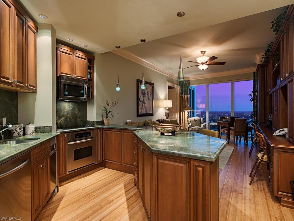 REGENT - Residential