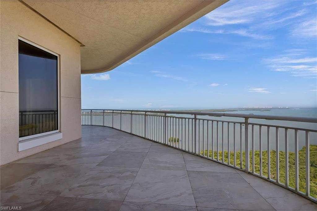 TAVIRA - Residential