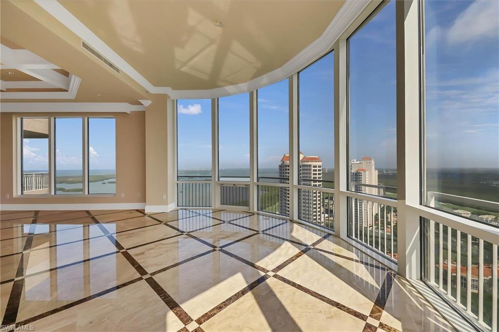 TAVIRA - Residential