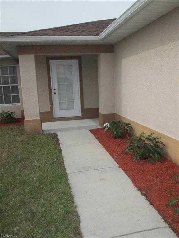 CAPE CORAL - Residential