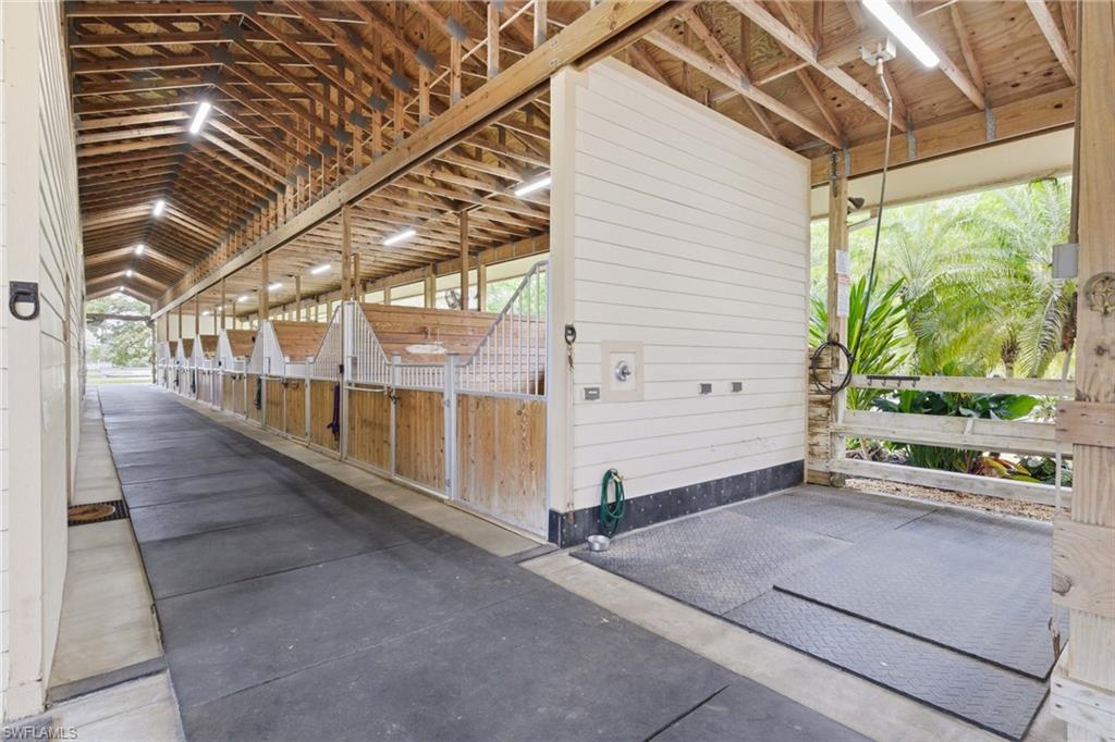 BUCKINGHAM - Residential