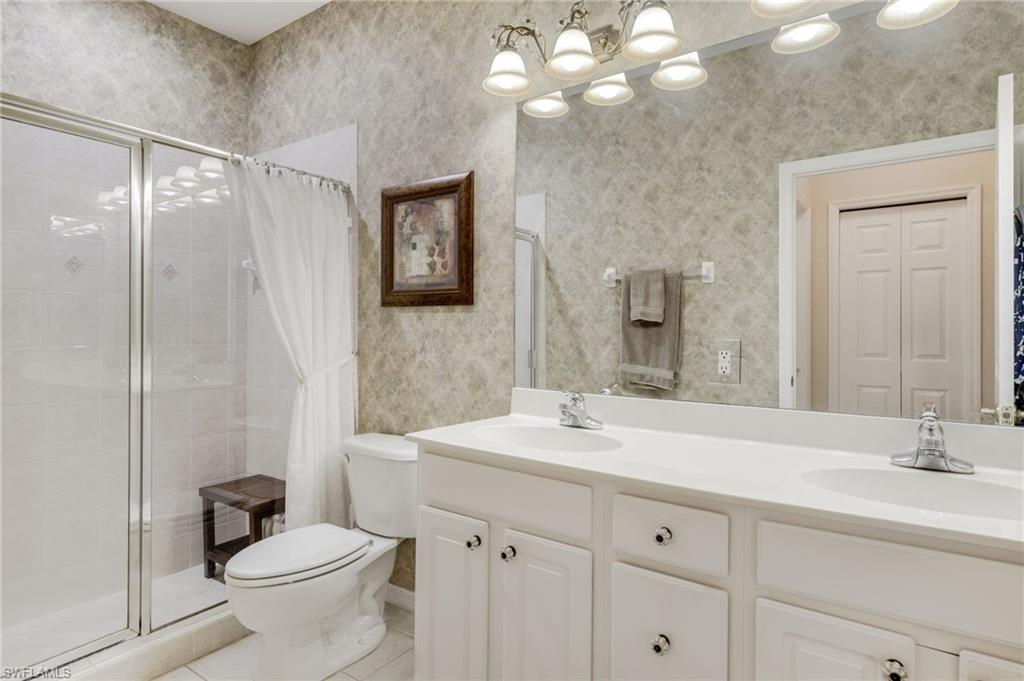 REFLECTION LAKES - Residential