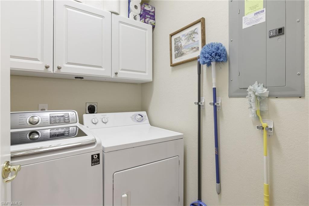 REFLECTION LAKES - Residential