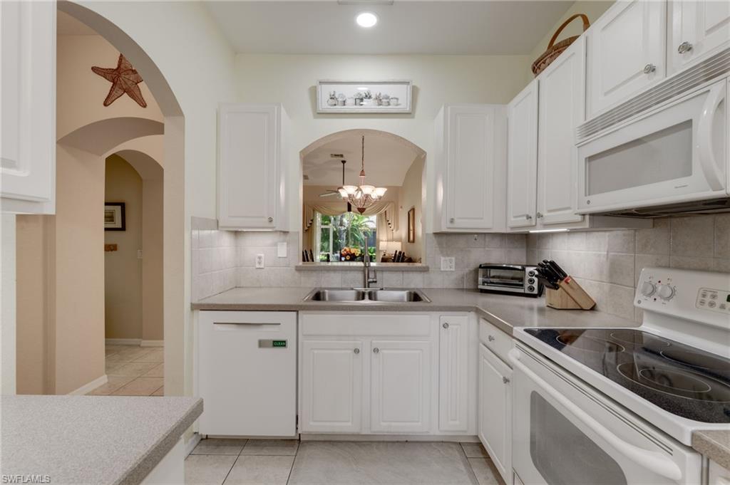 REFLECTION LAKES - Residential