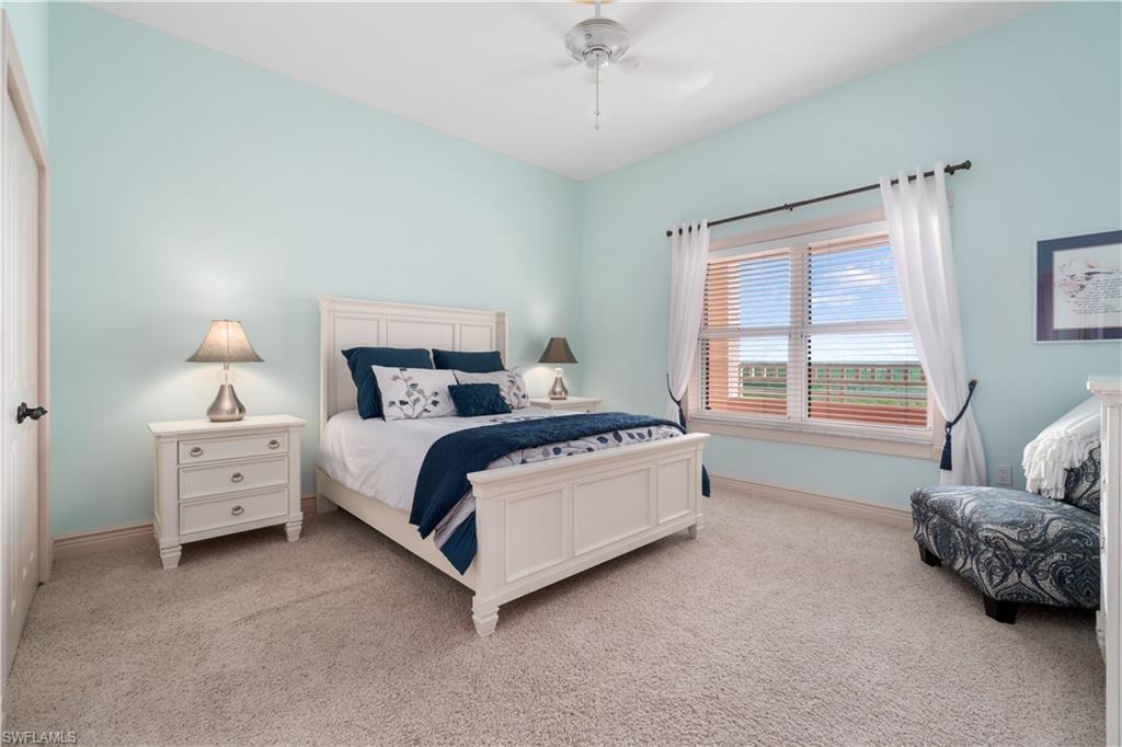 BAREFOOT BEACH CLUB - Residential