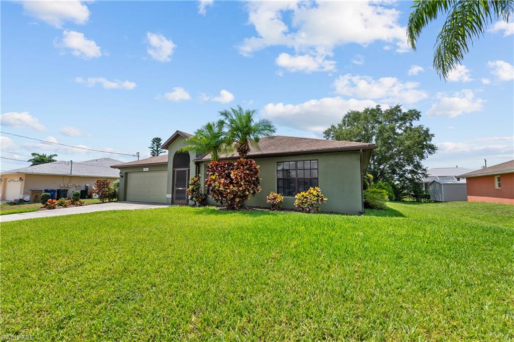 LEHIGH ACRES - Residential