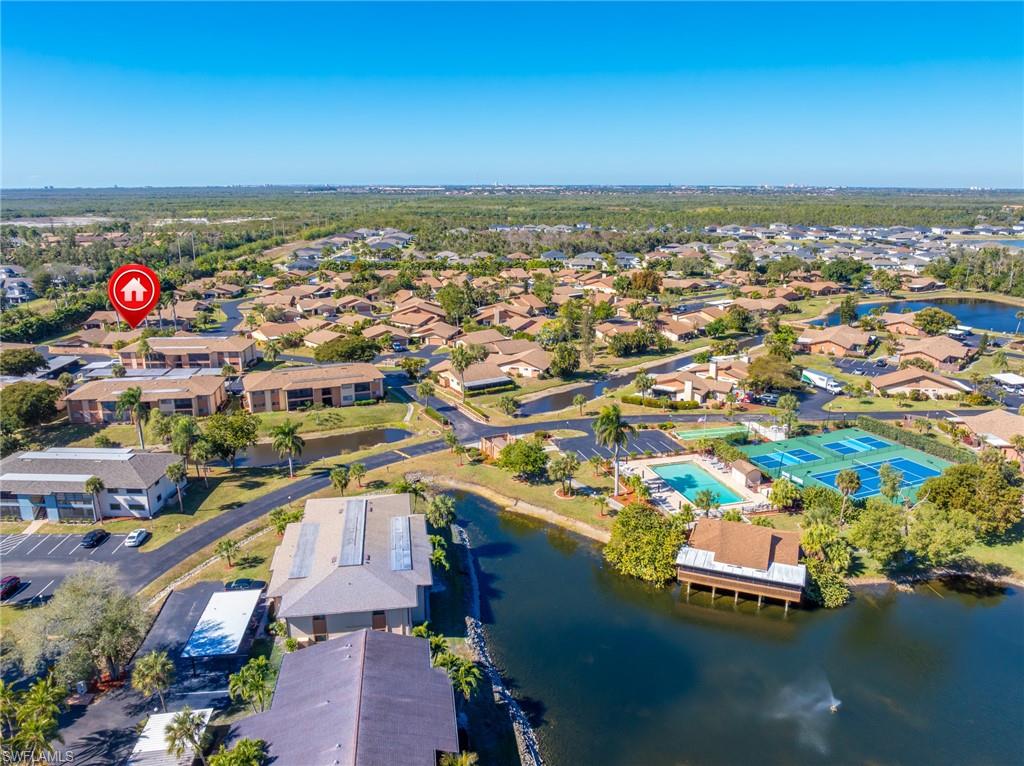 ROYAL WOODS - Residential