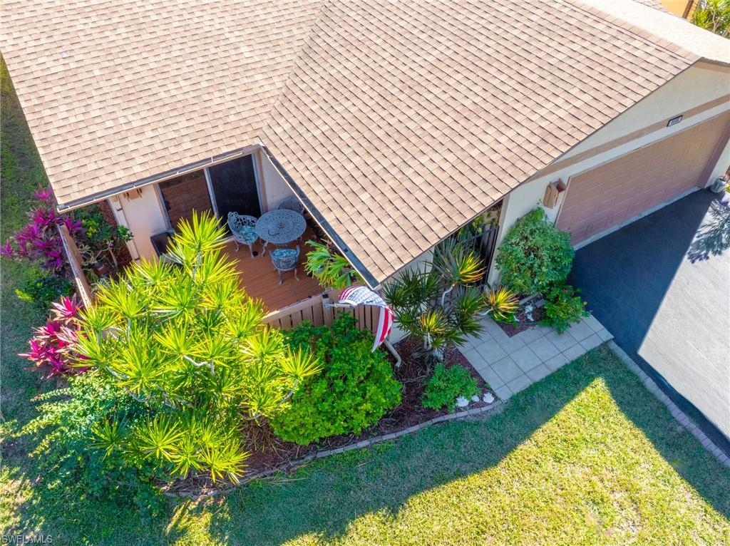 ROYAL WOODS - Residential