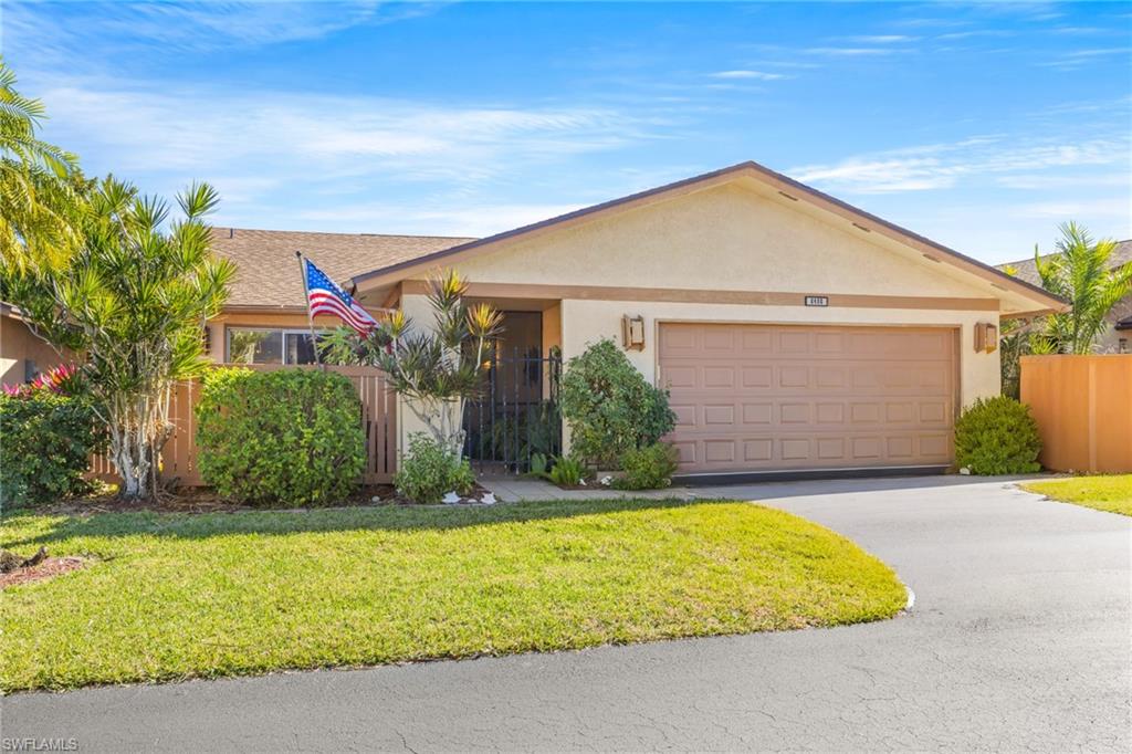 ROYAL WOODS - Residential