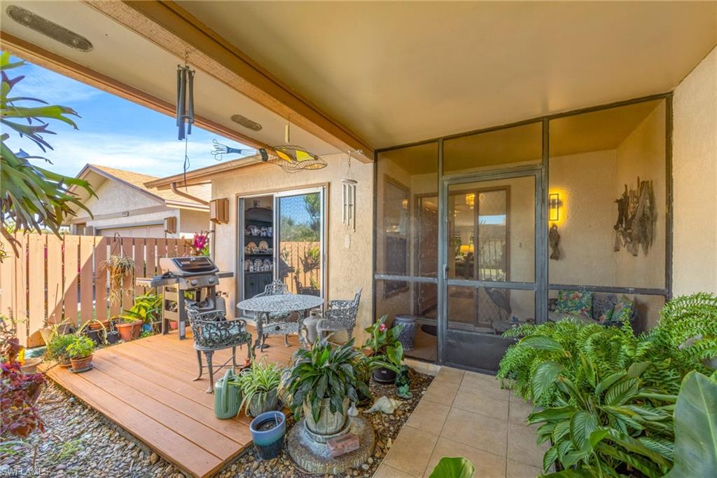 ROYAL WOODS - Residential