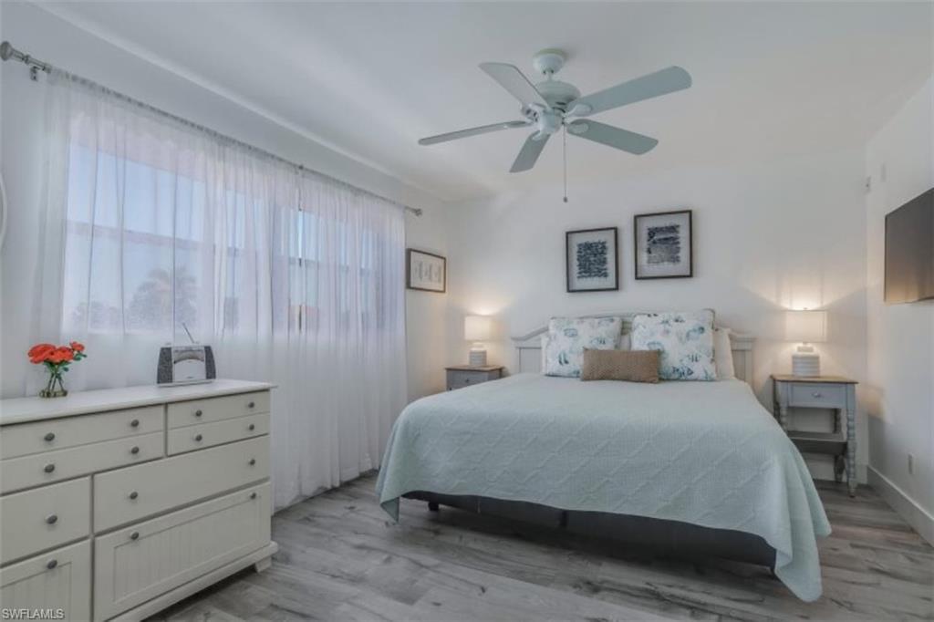 SANIBEL ARMS - Residential