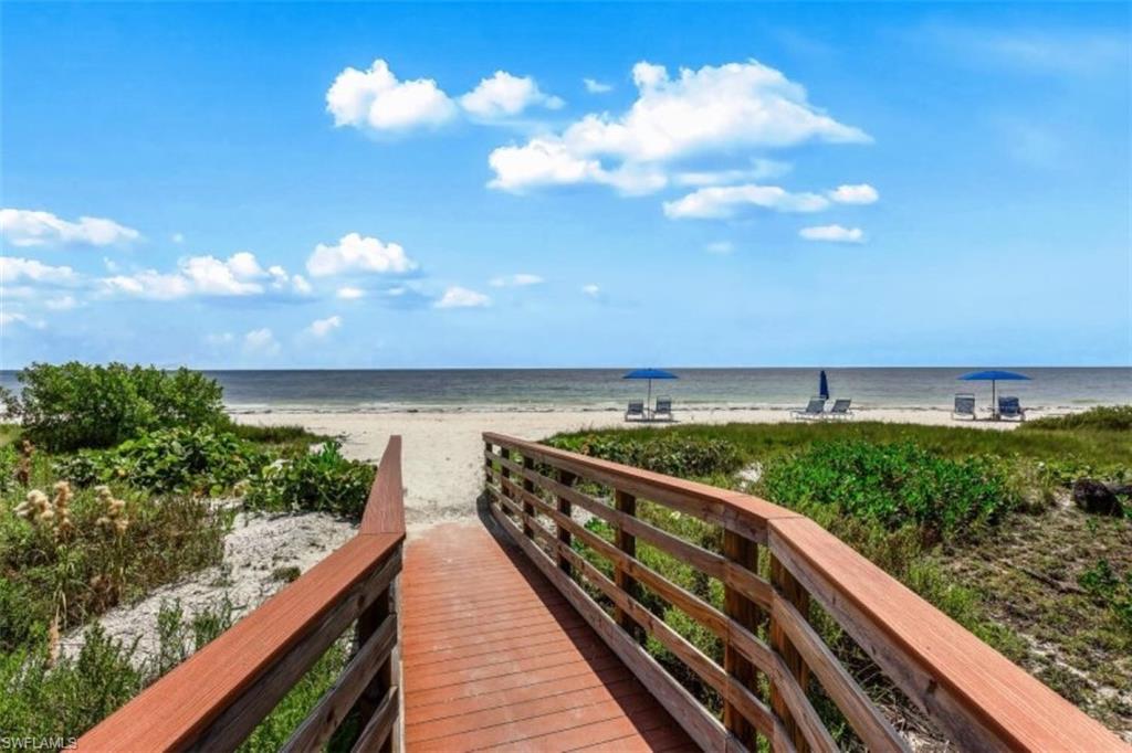 SANIBEL ARMS - Residential