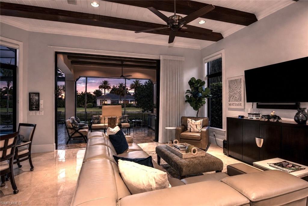 TRADITIONS - Residential