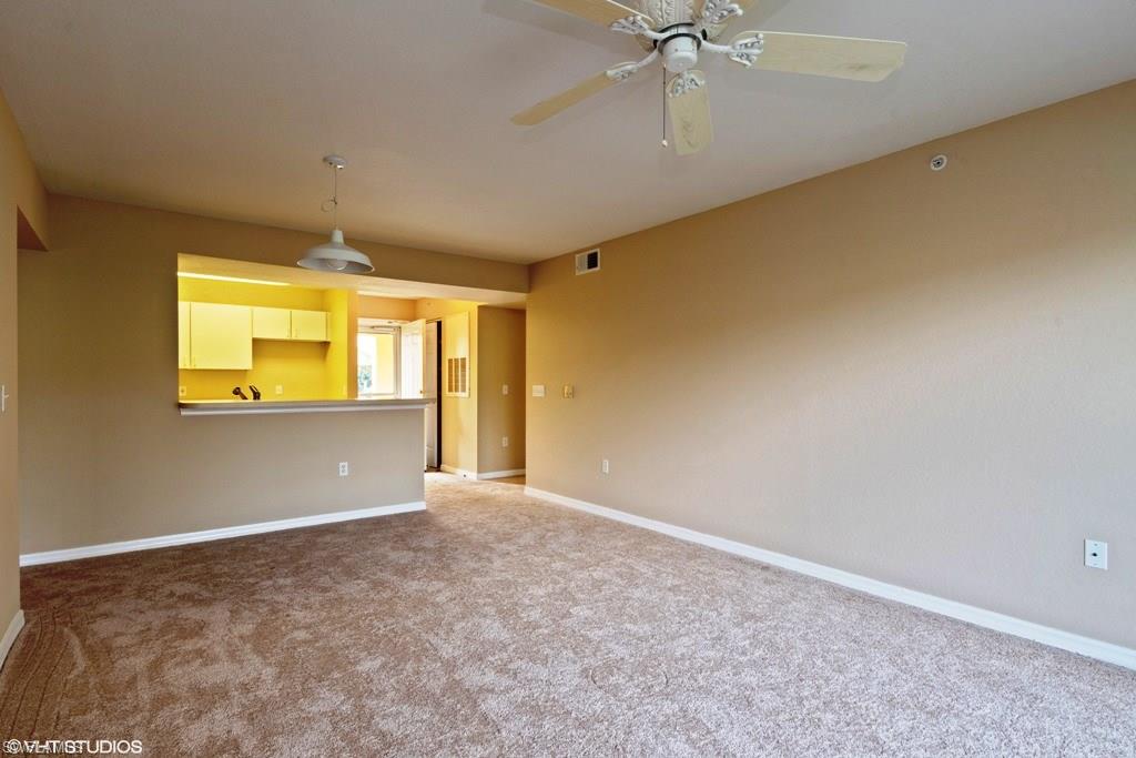 KEY ROYAL CONDOMINIUMS - Residential