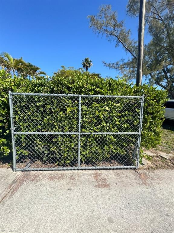 FORT MYERS - Residential