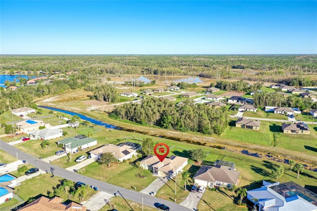 MIRROR LAKES - Residential