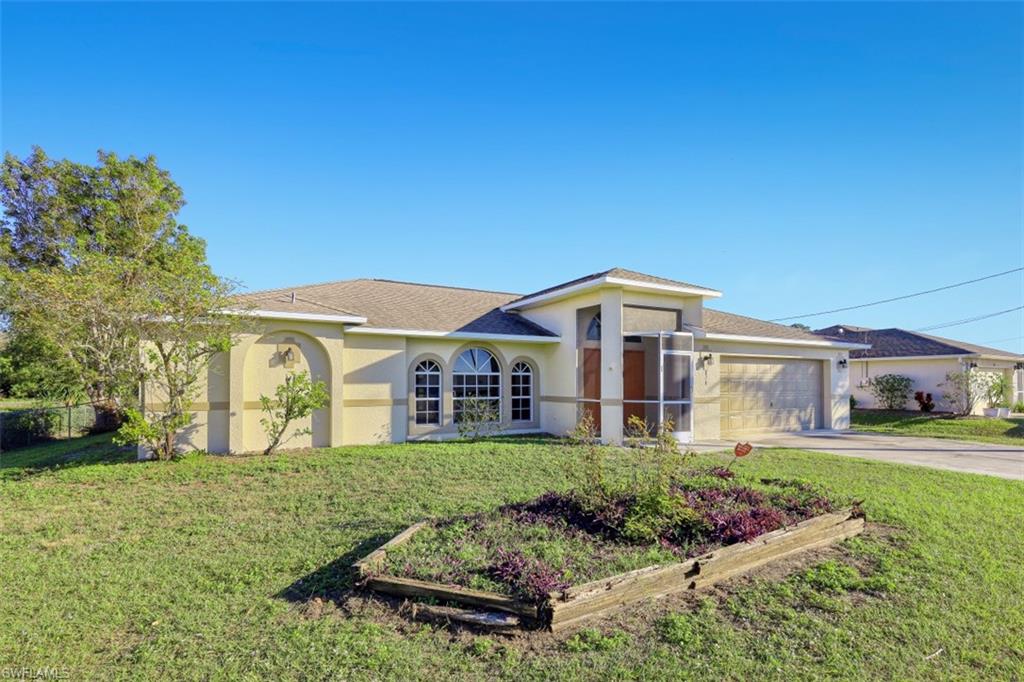 MIRROR LAKES - Residential