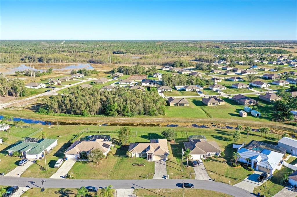 MIRROR LAKES - Residential