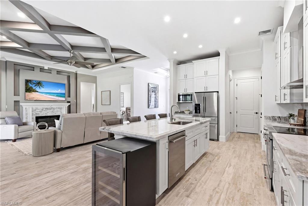 SAN CARLOS ESTATES - Residential