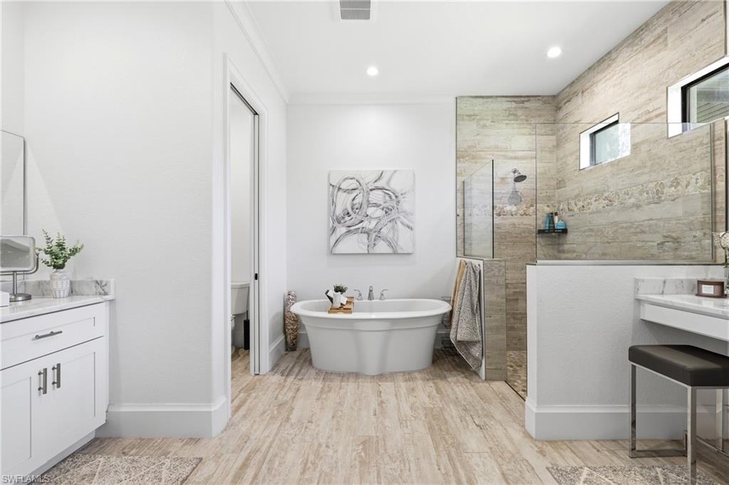 SAN CARLOS ESTATES - Residential