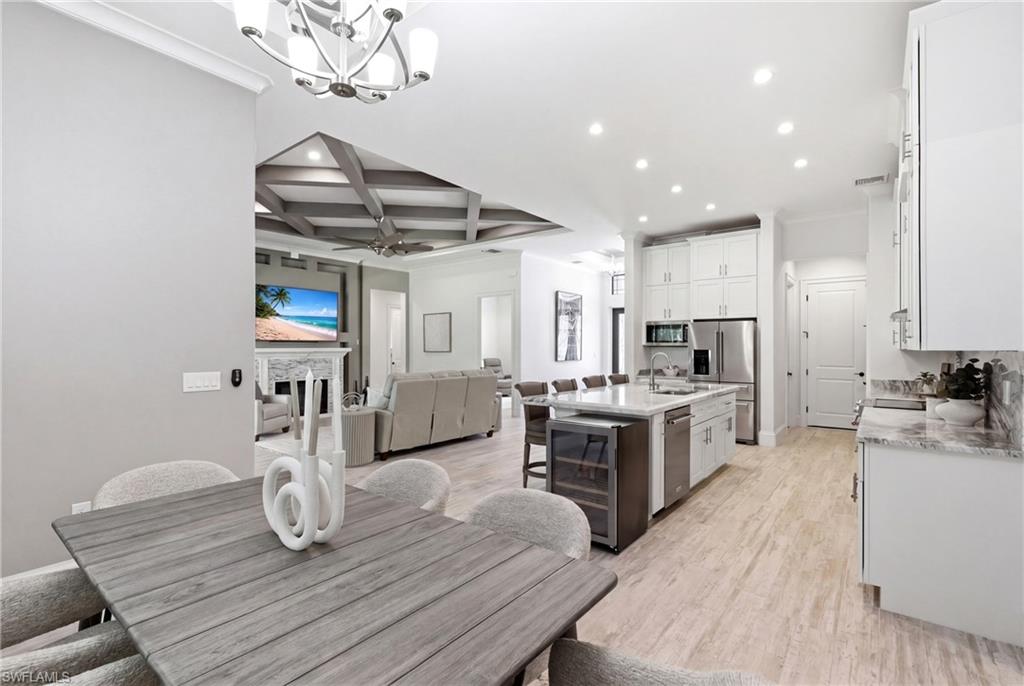 SAN CARLOS ESTATES - Residential