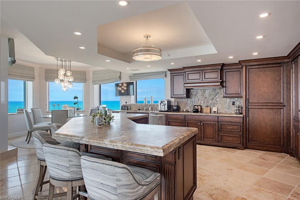 REMINGTON AT BAY COLONY - Residential