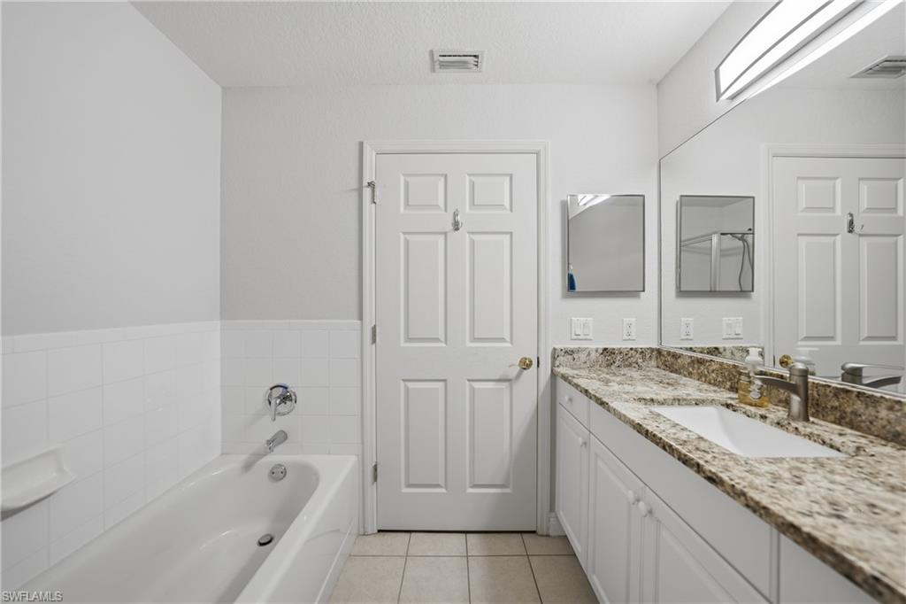 FOUNTAIN COURT - Residential