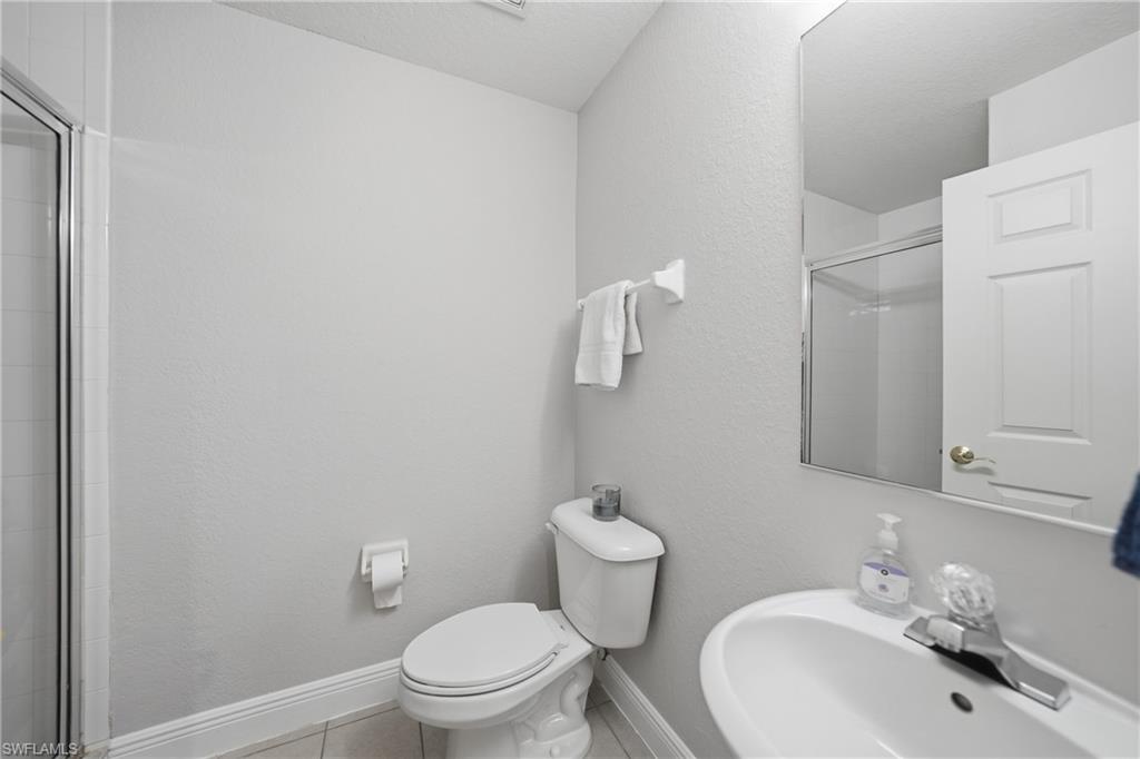 FOUNTAIN COURT - Residential