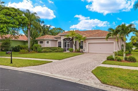 A home in NAPLES