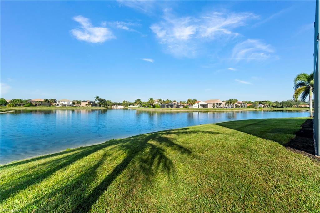 SATURNIA LAKES - Residential