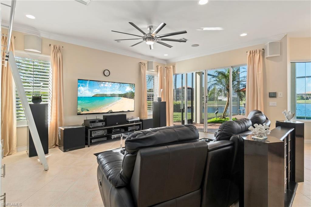 SATURNIA LAKES - Residential