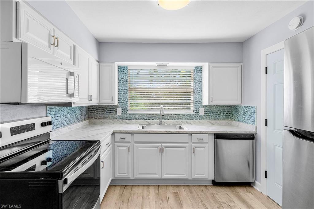 PINE ISLAND RIDGE - Residential