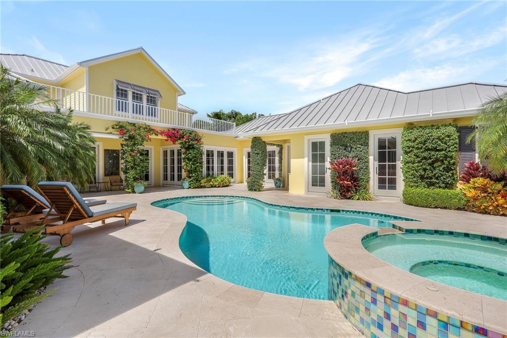 OLDE NAPLES - Residential