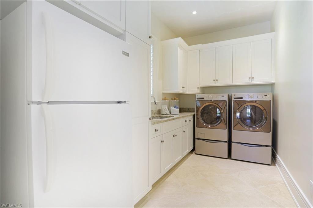 OLDE NAPLES - Residential